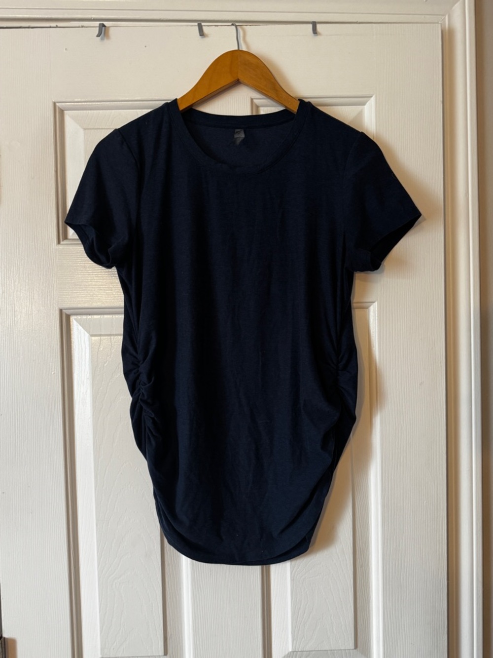 Beyond Yoga "Beyond the Bump" Navy Ruched Short Sleeve Maternity Tee - Size S